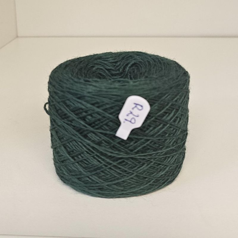 Beltegarn R F.29 Skog grønn