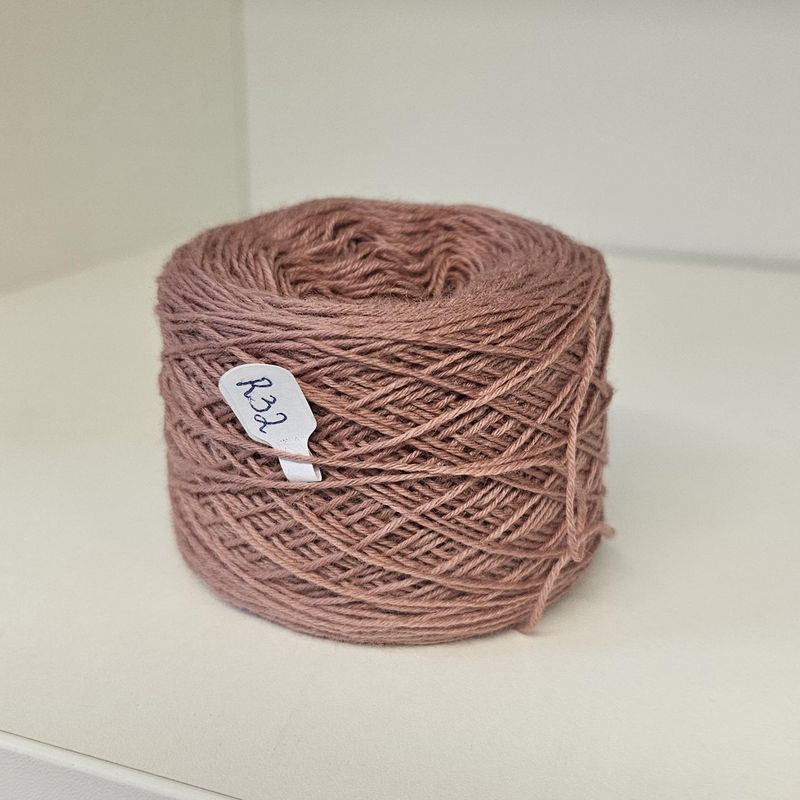 Beltegarn R F. 32 Gammel rosa